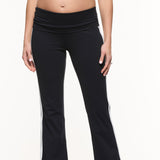 Straight Flare Side Stripe Leggings