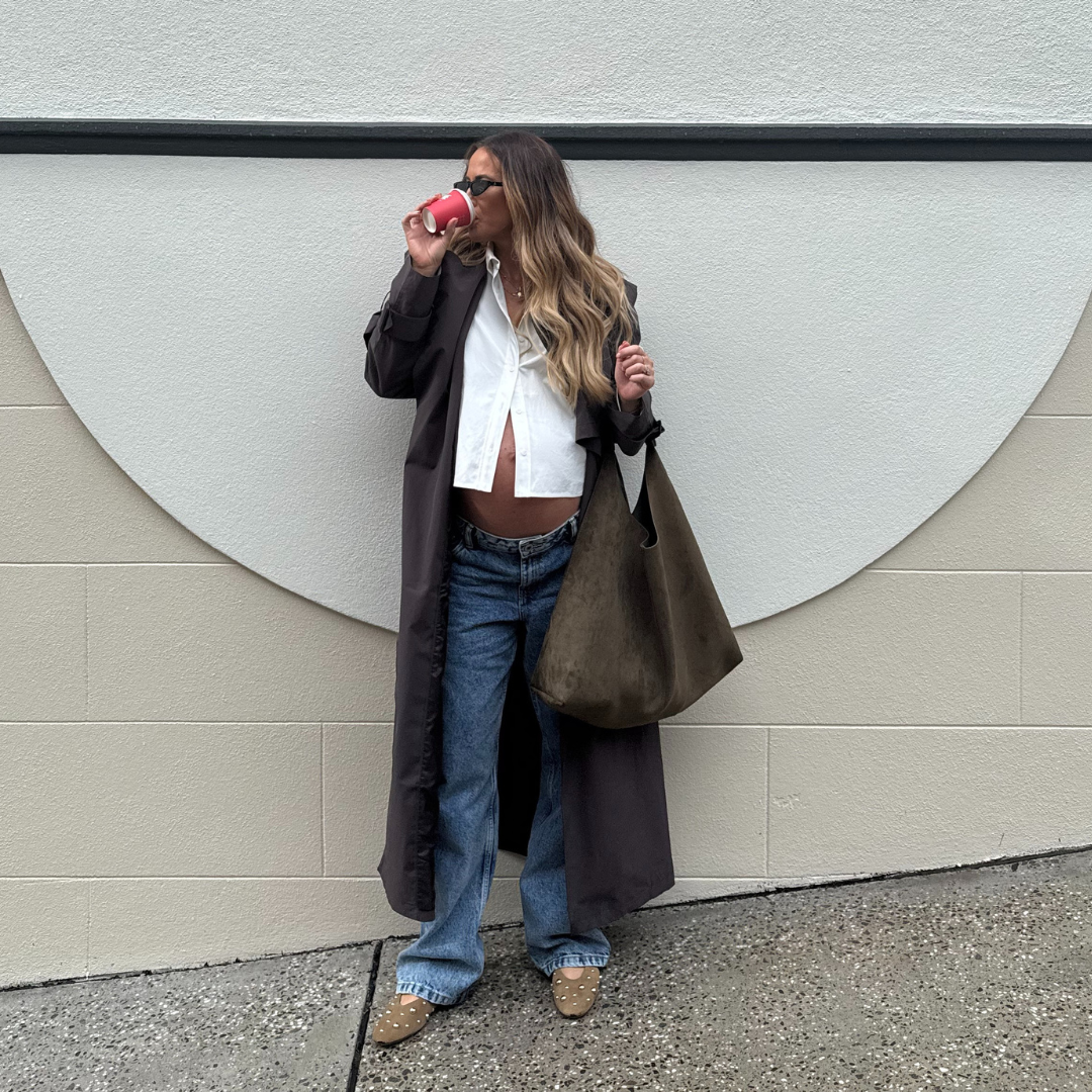 What To Look For In The Perfect Pair Of Maternity Jeans