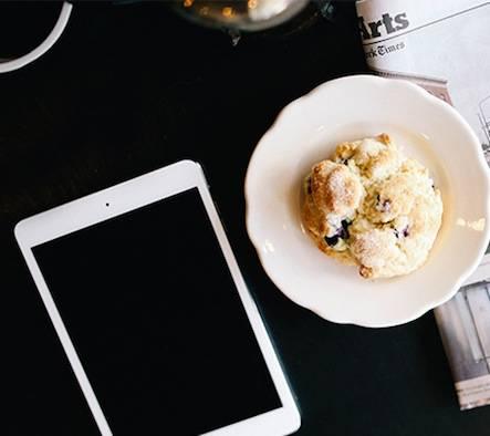 Tips on Working from Home with a Newborn by Savannah Wallace