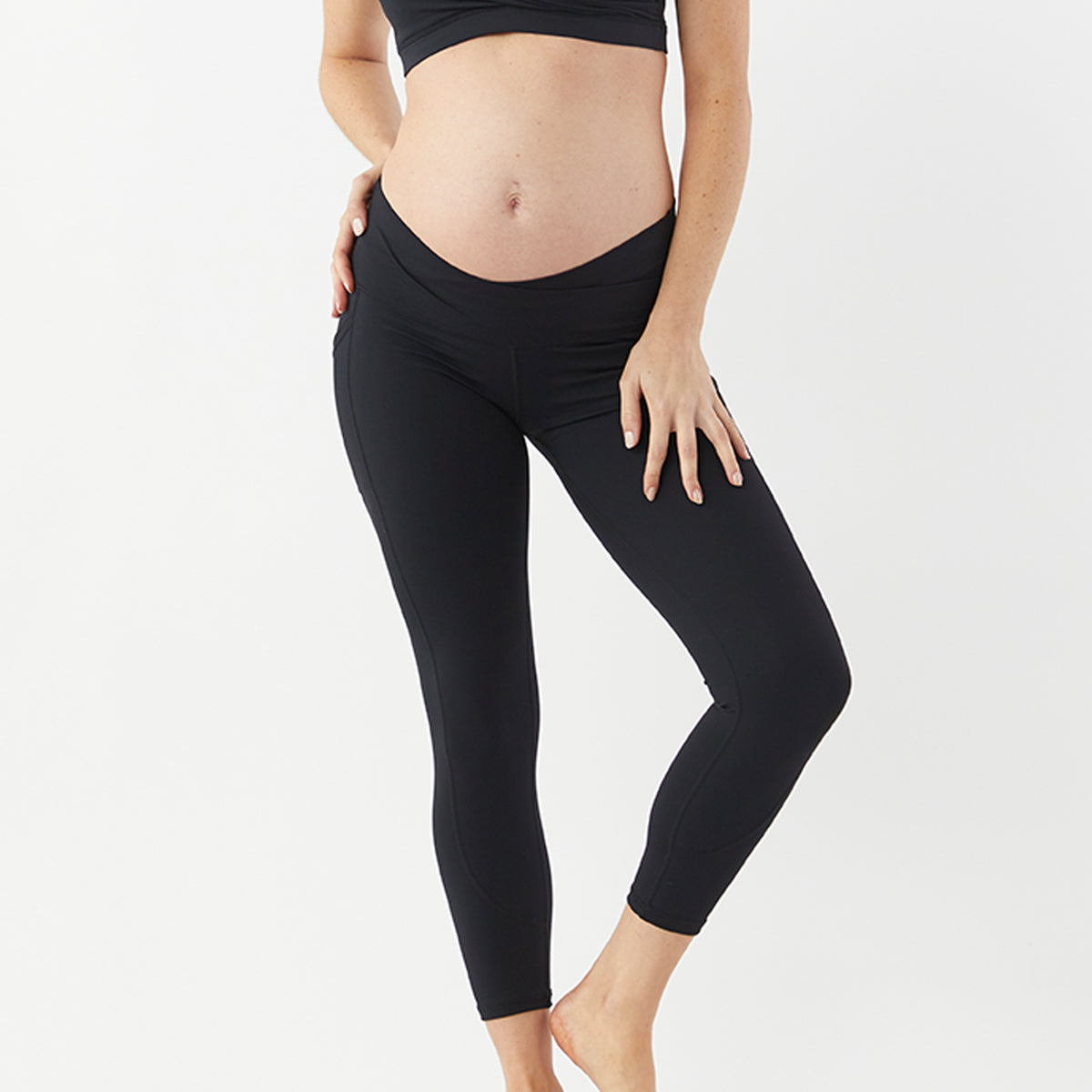 Cotton:On Maternity seamless rib 7/8 activewear leggings in black