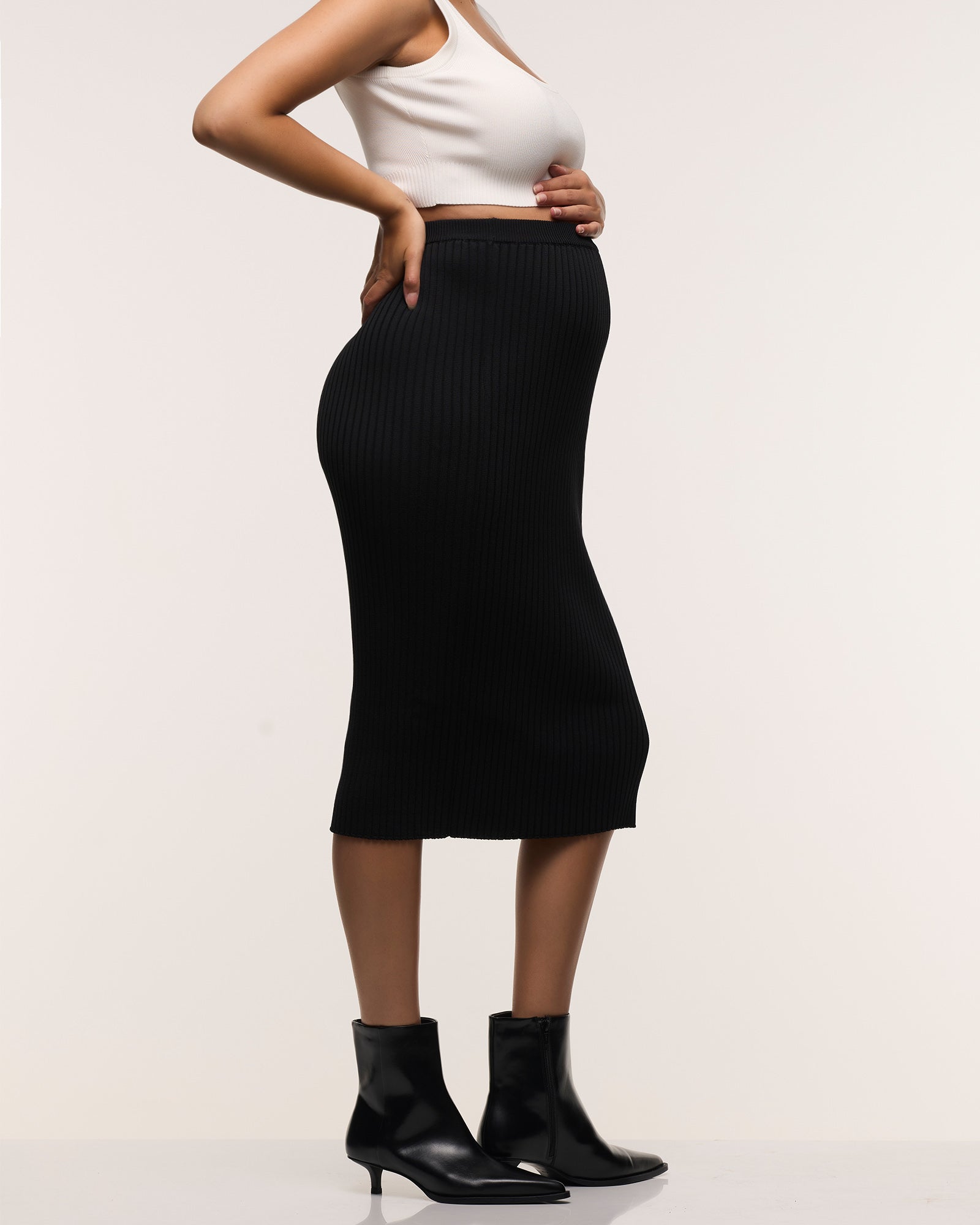 Crepe Buttoned Midi skirt