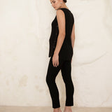 Dream Skinny Capri Pants - Black