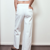 Relaxed Wide Leg Jeans
