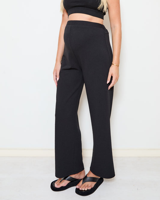 Pantaloni larghi da infilare (corti)