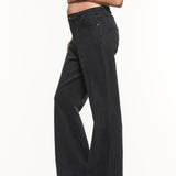 Relaxed Wide Leg Jeans