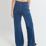 Relaxed Wide Leg Jeans