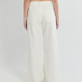 Relaxed Wide Leg Jeans