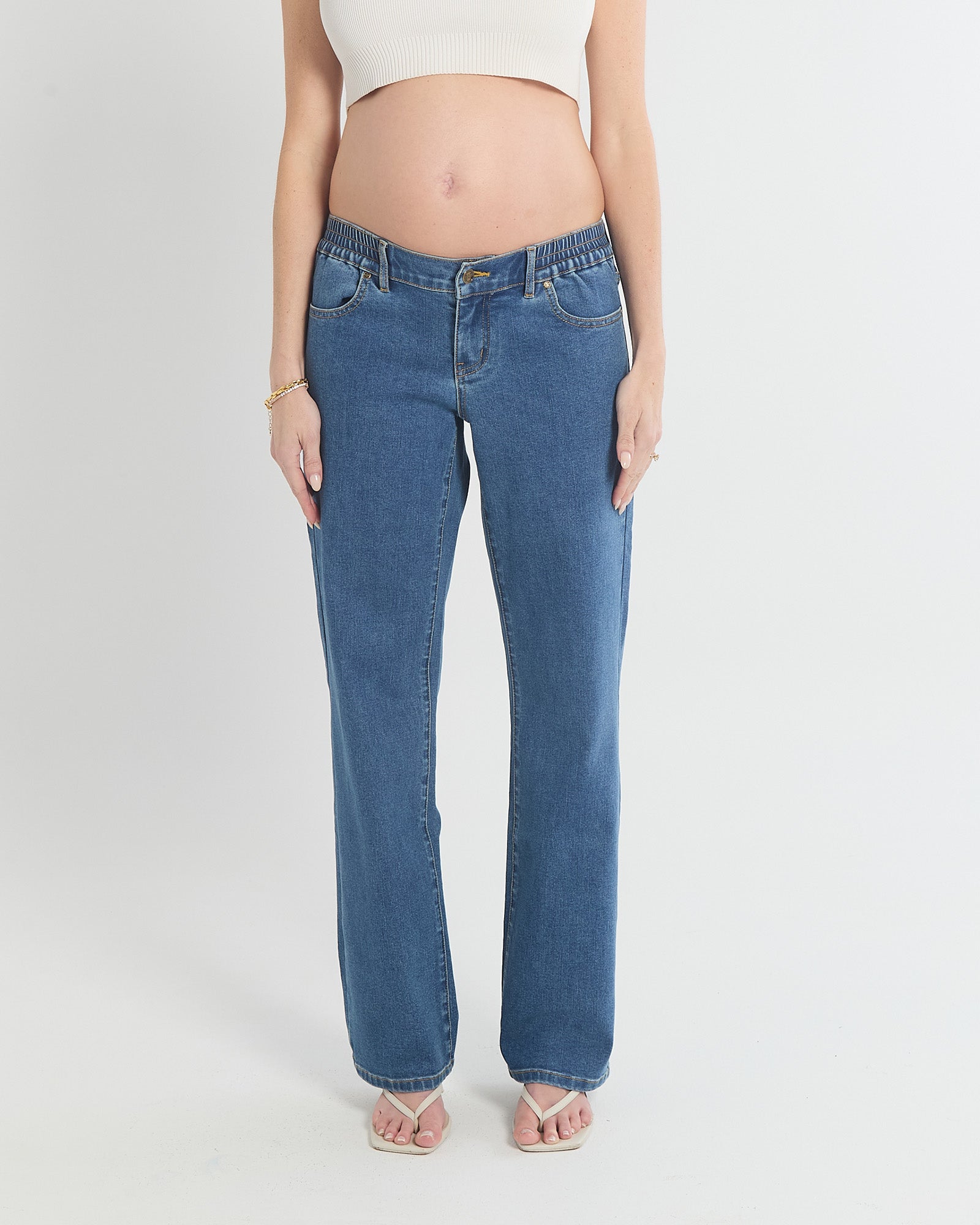 Slim Straight Leg