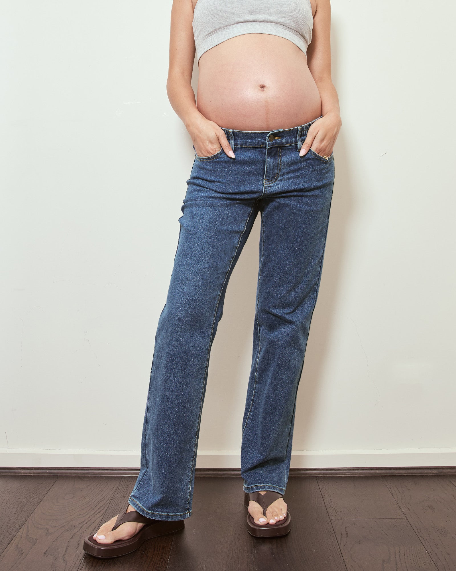 Pantaloni premaman con fascia contenitiva elasticizzata per il pancion Pantaloni premaman con fascia contenitiva elasticizzata per il pancion